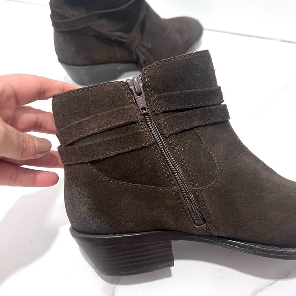 Sofft western fringe Tamala Tassel Ankle Boots 8 - Picture 4 of 11